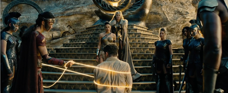 Illustration for article titled Everything New We Can Learn From Wonder Woman's Final Trailer